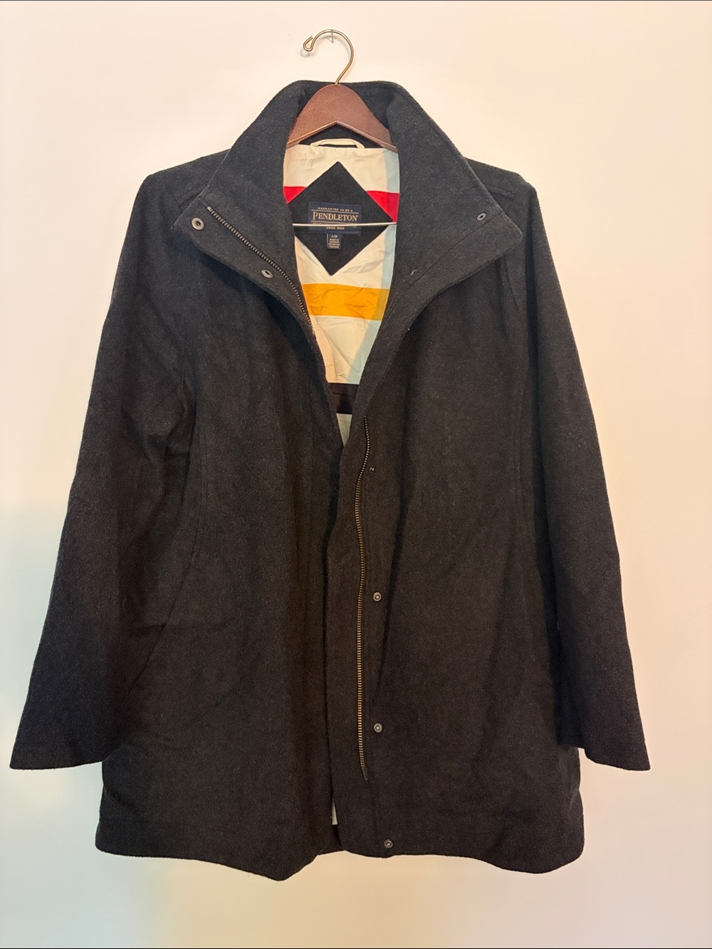 Pendleton Black Wool-Blend Jacket with Classic Lining - Picture 3 of 5